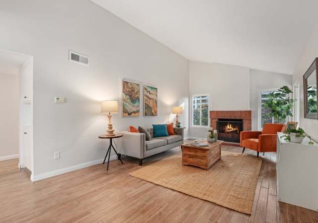Photo of 10553 Esmeraldas Dr, San Diego, CA 92124