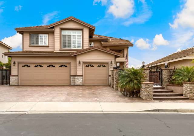 Photo of 2319 Bear Rock Gln, Escondido, CA 92026