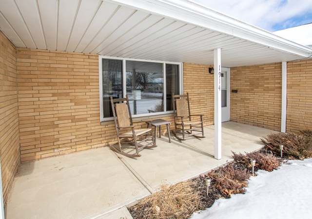 Photo of 1914 Hope Haven Dr, Parma, OH 44134