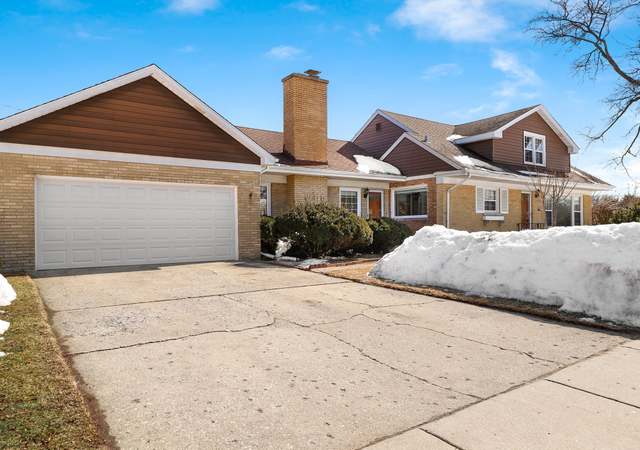 Photo of 6860 W Oakton Ct, Niles, IL 60714