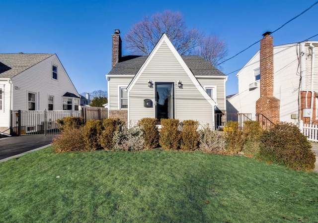 Photo of 16 Floral Ave, Bethpage, NY 11714