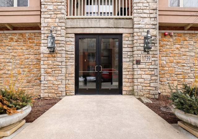 Photo of 1739 TUDOR Ln #207, Northbrook, IL 60062