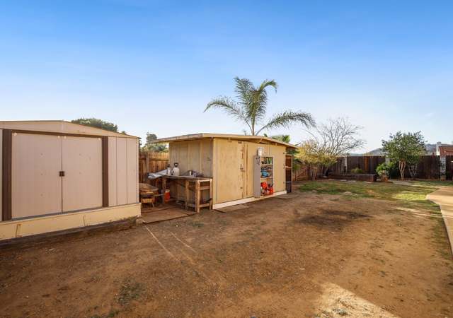 Photo of 2610 Meadowbrook Pl, Escondido, CA 92027