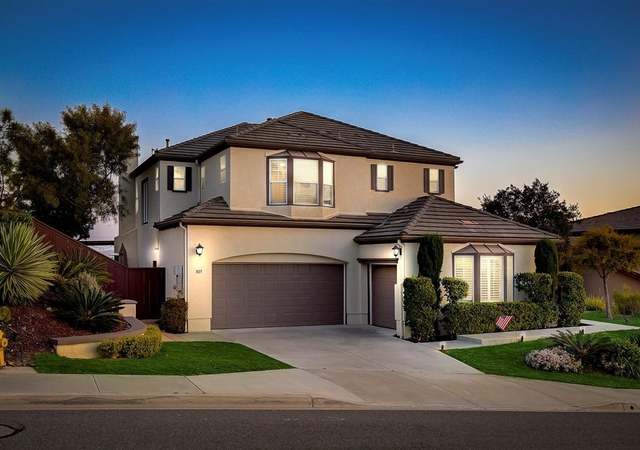 Photo of 805 Hollowbrook Ct, San Marcos, CA 92078