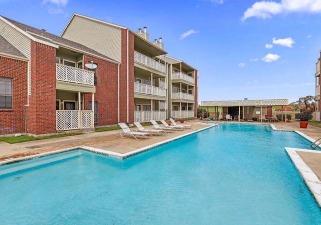 Photo of 500 Ferry Rd Unit 411D, Galveston, TX 77550