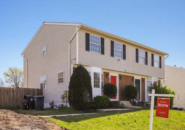 Photo of 822 Central Hills Ln, Landover, MD 20785