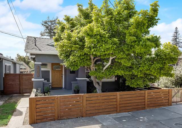 Photo of 5825 Dover St, Oakland, CA 94609