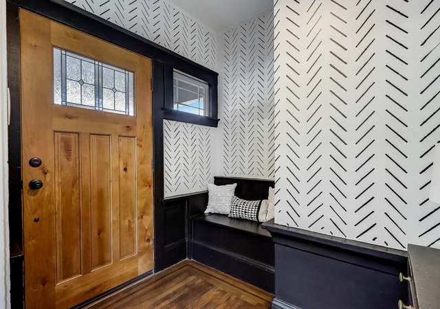 Photo of 5825 Dover St, Oakland, CA 94609