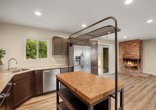 Photo of 1661 San Luis Rey Ave, Vista, CA 92084