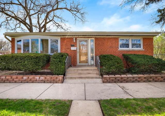 Photo of 8353 Kilbourn Ave, Skokie, IL 60076