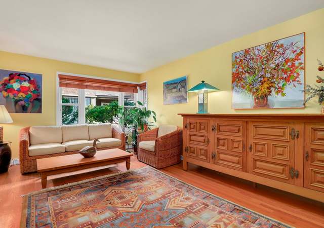 Photo of 511 1/2 Ridge Rd, Wilmette, IL 60091