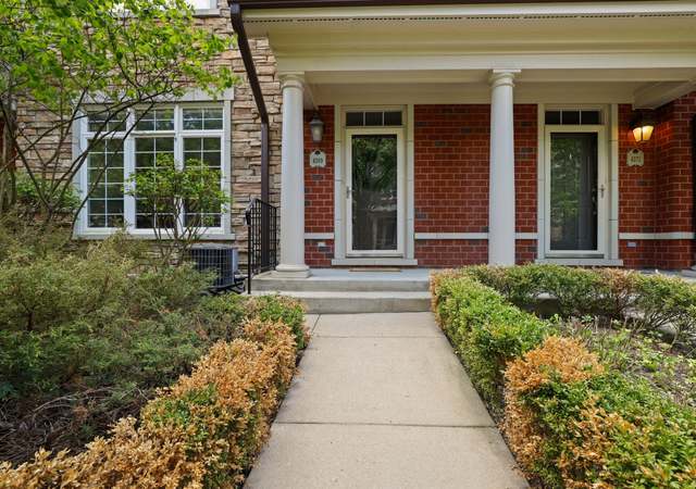 Photo of 4269 Linden Tree Ln, Glenview, IL 60025