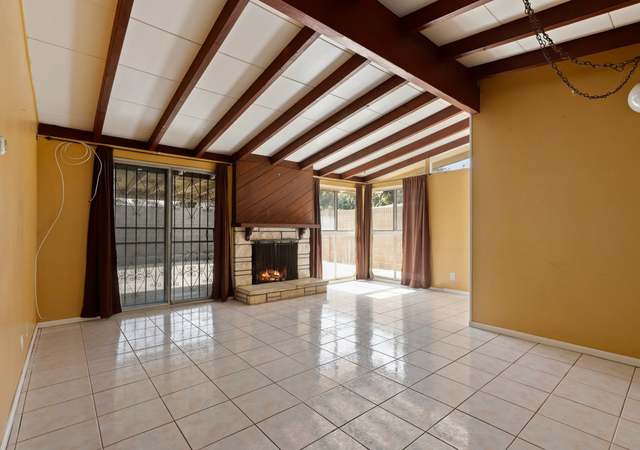 Photo of 2422 S Olive St, Santa Ana, CA 92707
