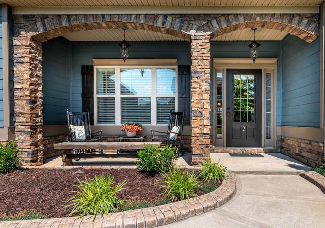 Photo of 2 Grand River Ln, Simpsonville, SC 29681