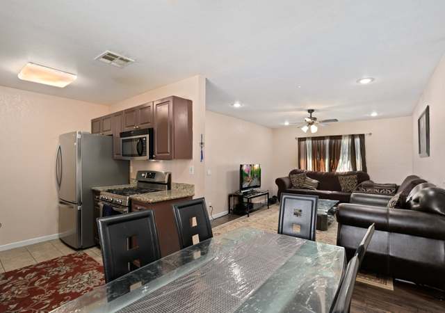 Photo of 240 W Lincoln Ave #41, Escondido, CA 92026