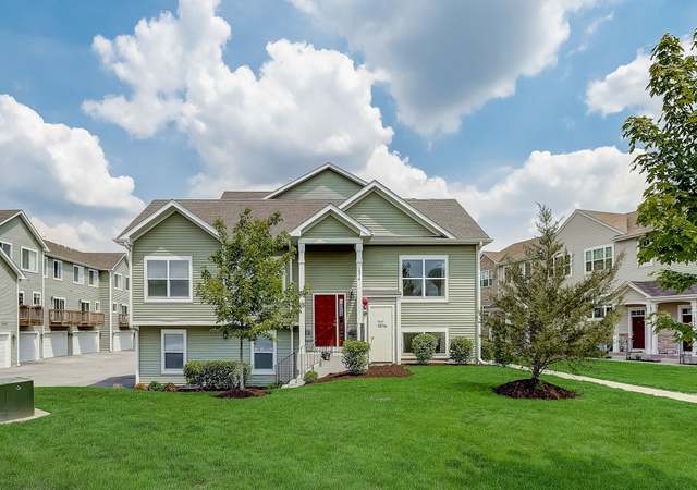 Photo of 1974 Rena Ln, Yorkville, IL 60560