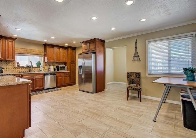 Photo of 1151 Roldan Ave, Simi Valley, CA 93065
