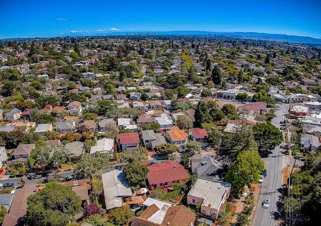 Photo of 364 Coventry Rd, Kensington, CA 94707