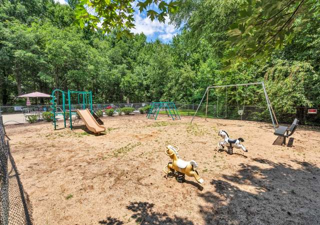 Photo of 219 Windsong Dr, Greenville, SC 29615-6168