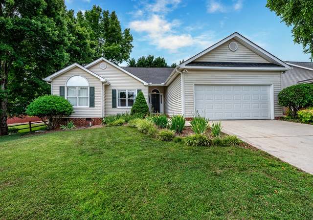 Photo of 3 Quail Meadow Ln, Greenville, SC 29617-7326