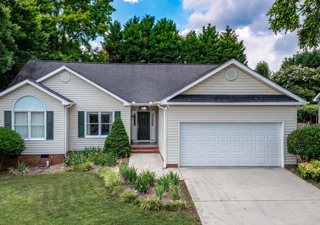 Photo of 3 Quail Meadow Ln, Greenville, SC 29617-7326