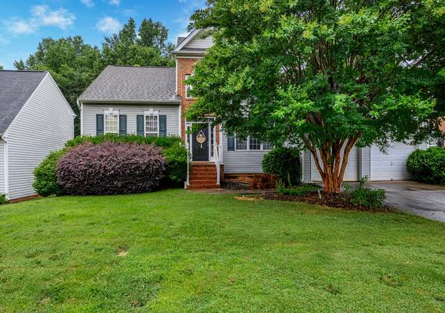 Photo of 823 Old Wynd Ct, Spartanburg, SC 29301