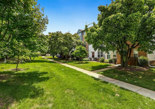 Photo of 8212 Castlebury Ter, Gaithersburg, MD 20879