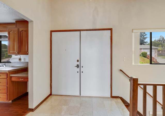Photo of 8614 54th Pl W, Mukilteo, WA 98275