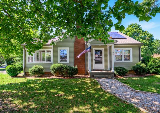 Photo of 1931 N Pleasantburg Dr, Greenville, SC 29609-4025