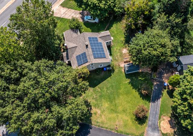 Photo of 1931 N Pleasantburg Dr, Greenville, SC 29609-4025