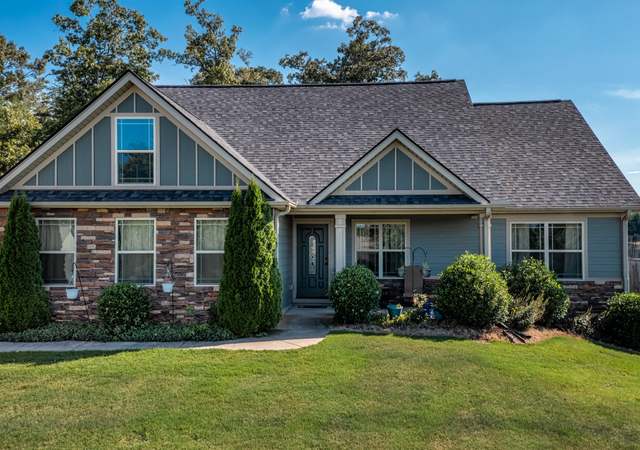 Photo of 32 Lebanon Ct, Greer, SC 29651-4888