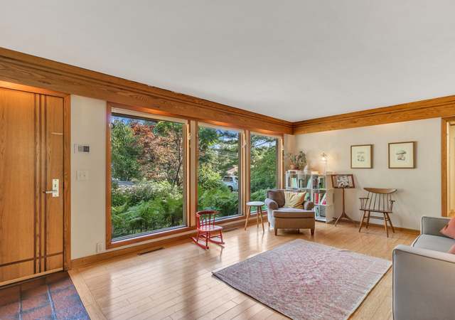 Photo of 1726 Mt Vernon Ave, East Lansing, MI 48823
