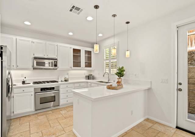 Photo of 13564 Elderberry Way, San Diego, CA 92130