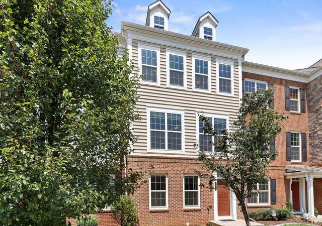 Photo of 43608 Mckay Ter, Chantilly, VA 20152