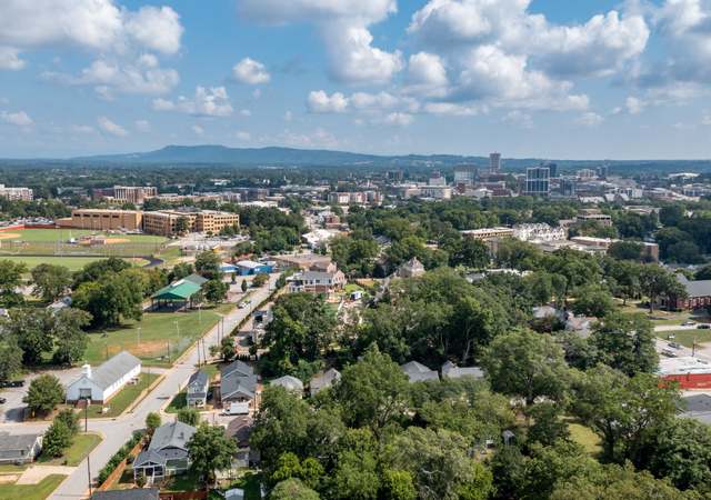 Photo of 4 Elm St, Greenville, SC 29605