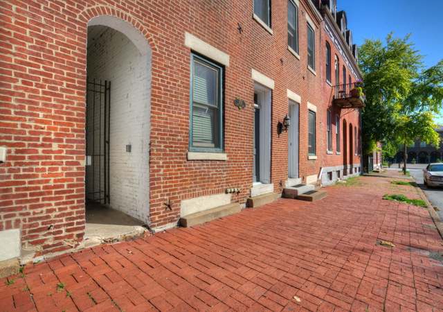 Photo of 1713 S 8th St Unit B, St Louis, MO 63104