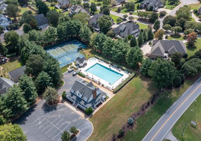 Photo of 102 Amberly Ct, Easley, SC 29642-8973