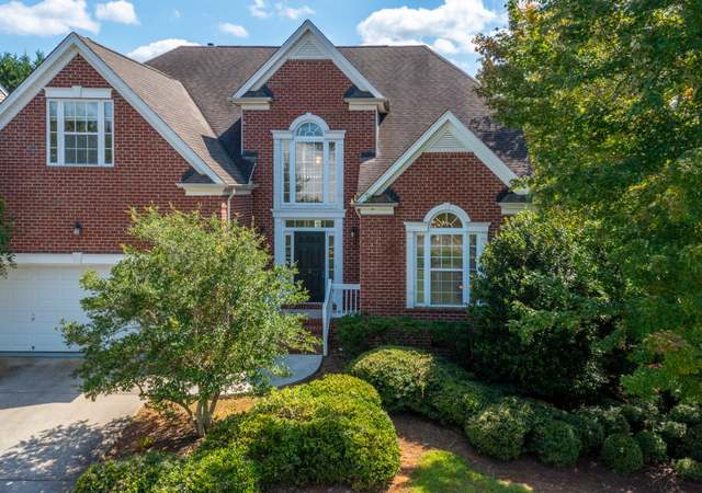 Photo of 2 Smokehouse Dr, Simpsonville, SC 29681-6367