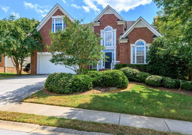 Photo of 2 Smokehouse Dr, Simpsonville, SC 29681-6367