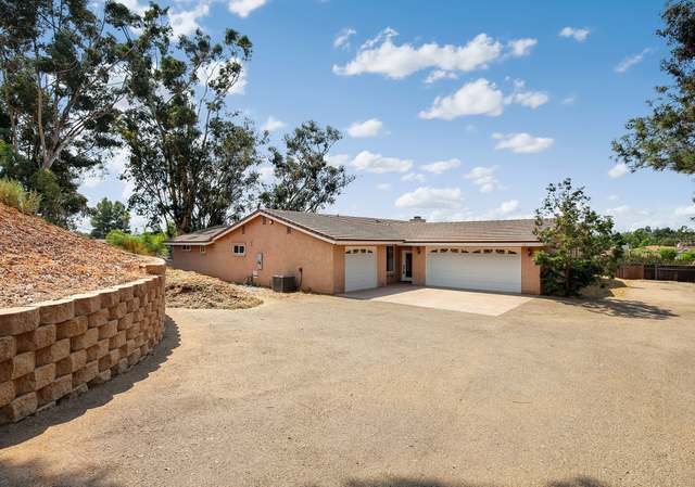 Photo of 181 Sunwest Gln, Escondido, CA 92025