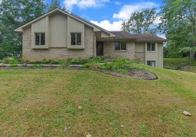 Photo of 4095 Arlen Dr, Hartland, MI 48353
