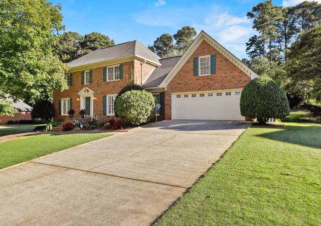 Photo of 2143 Country Club Dr, Lawrenceville, GA 30043