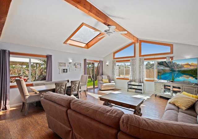 Photo of 2713 Lancelot Dr, Oceanside, CA 92054