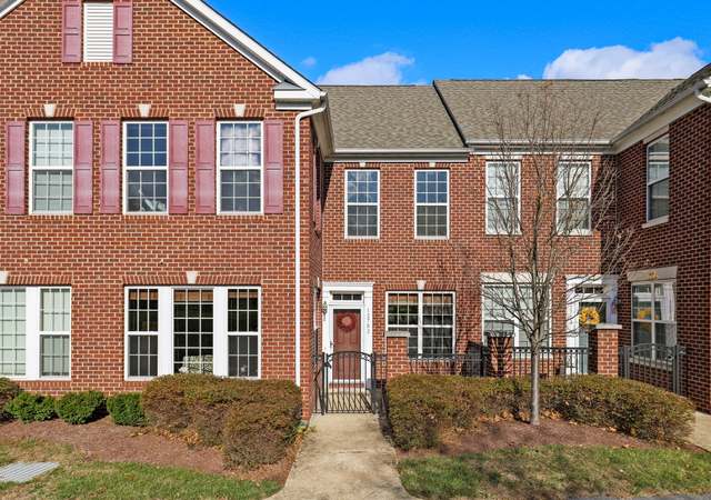 Photo of 12702 Fairwood Pkwy, Bowie, MD 20720