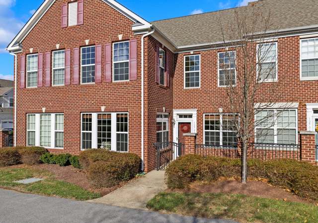 Photo of 12702 Fairwood Pkwy, Bowie, MD 20720