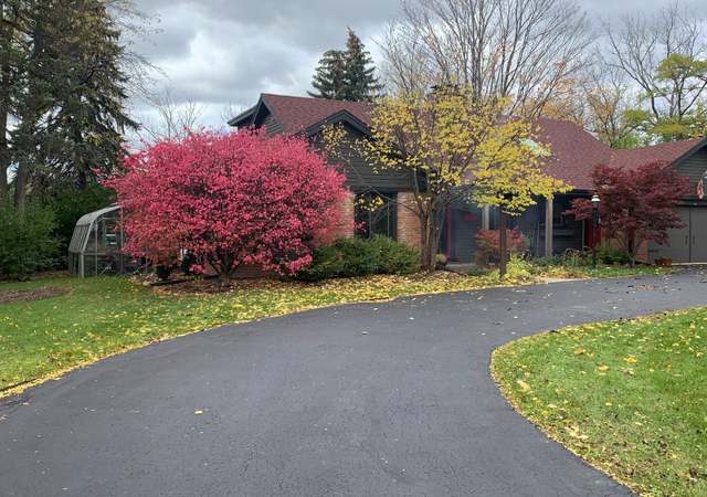 Property at 3300 Overland Pass, Northbrook, IL 60062, 4 beds, 3 baths