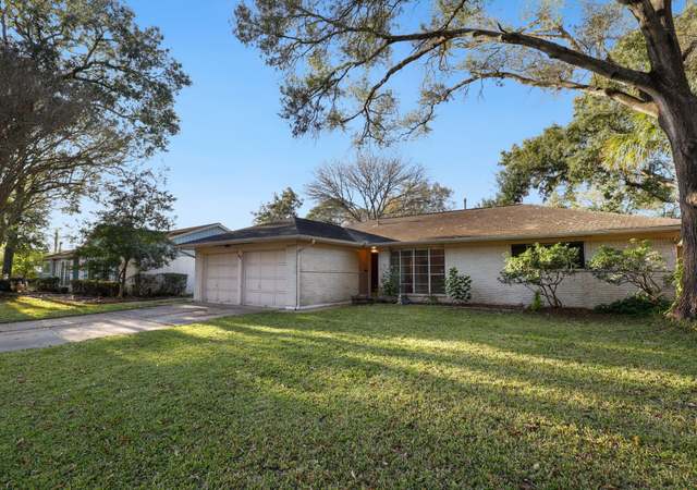 Photo of 947 Neptune Ln, Houston, TX 77062