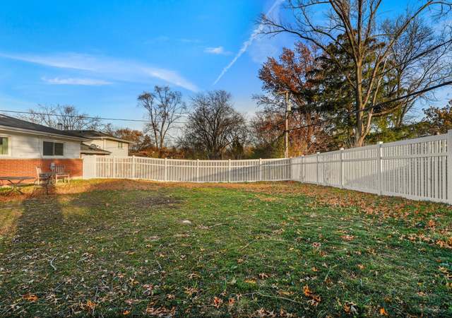 Photo of 1347 Jamie Ln, Homewood, IL 60430
