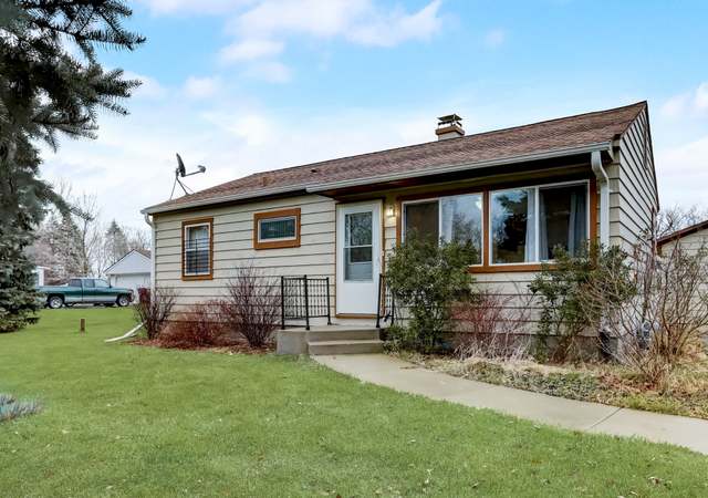 Photo of 3721 E Becker Rd, Oak Creek, WI 53154