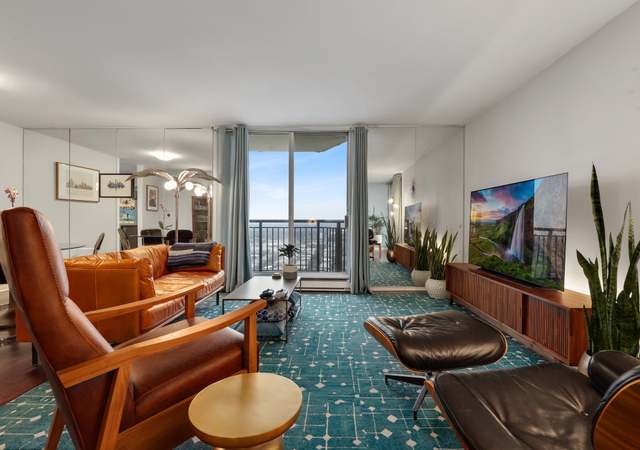 Photo of 6007 N Sheridan Rd Unit 38K, Chicago, IL 60660
